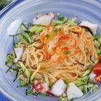 やみつく旨さ！さっぱりピリ辛なタコとキムチのビビン風そうめん