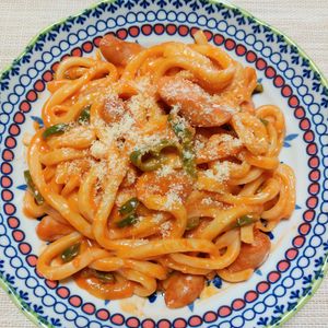 よっこの作ってみた!投稿(ワンパン10分！【ナポリタン風チーズうどん】喫茶店風♪)