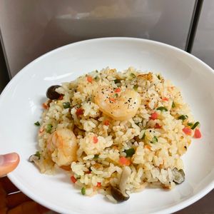 ケの作ってみた!投稿(材料入れて炊くだけ【喫茶店のあの味♪えびピラフ】)