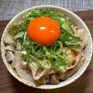 楽ラク手抜キッチン🐶🐾の作ってみた!投稿(【冷めてもおいしい】しめじと豚バラ肉の味噌あじ炊き込みご飯)