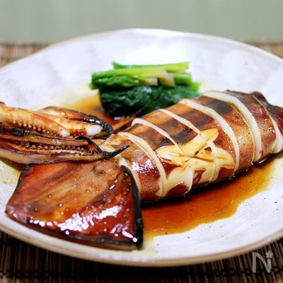 漬けこんで焼くだけ「スルメイカの姿焼き」