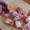 ガッツリおかず♡鶏もも肉とキャベツのバター醤油炒めの工程1