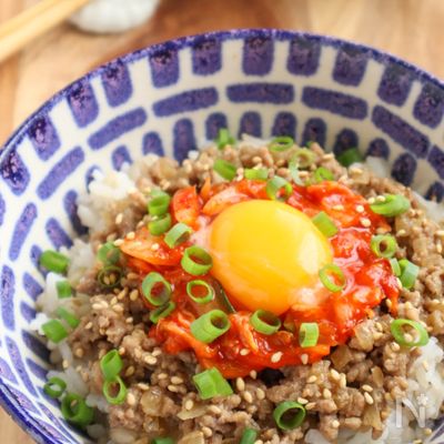 パパッとできて大満足◎味噌豚キムチ丼