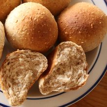 30分で全粒粉丸パン