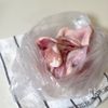 夏こそ食べたい♪【夏野菜と鶏肉の焼き煮浸し】の工程1