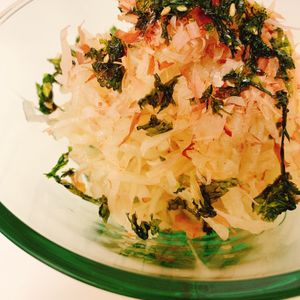 りんの作ってみた!投稿(無限♡大根サラダ【#やみつき #切って和えるだけ】)