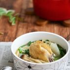 手羽先とにらの食べる生姜スープ鍋 