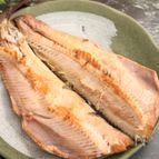 大きいほっけの干物のフライパン焼き