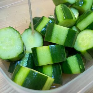 さめおかの作ってみた!投稿(【簡単！きゅうりの浅漬け】切ってもむだけ！パリパリ食感♪)
