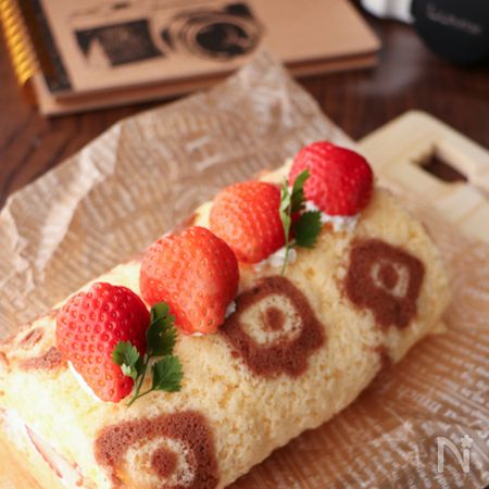 ホットプレート お絵かきロールケーキ By さいとうあきこ レシピサイト Nadia ナディア プロの料理家のおいしいレシピ