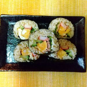 チョロリスの作ってみた!投稿(【我が家のサラダ巻き】パクパクいける！節分の恵方巻きにも◎)