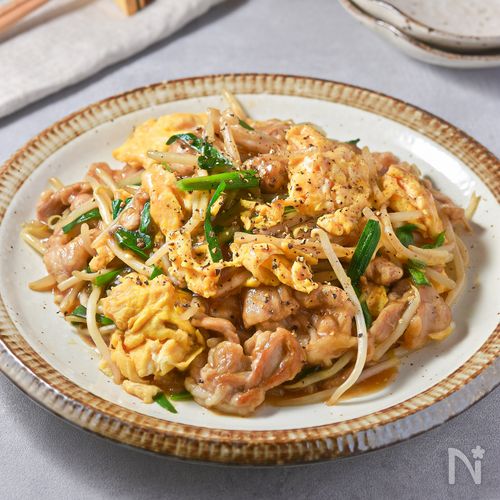 【豚たまもやし炒め】コスパ最強！ご飯がすすむ炒めもの