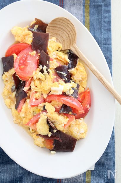 きくらげとトマトの卵中華炒め