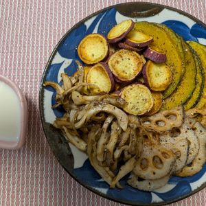 ゆきちんの作ってみた!投稿(秋の腸活サラダ【根菜ときのこのグリルサラダ】)