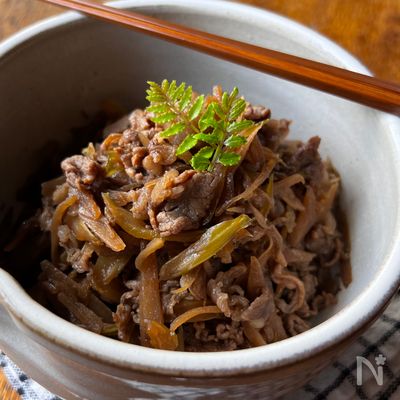 ごぼうとセロリと牛ばら肉のおばんざい