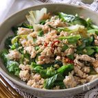 【鶏ひき肉とレタスのナンプラー炒め】５分で出来る！