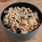 包丁なし！火も使わない！塩鮭と海苔の炊き込みごはん
