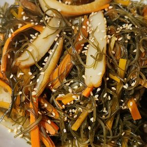 RUIの作ってみた!投稿(さつま揚げと切り昆布の煮物【作り置き】)