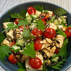 楽ラク手抜キッチン🐶🐾の作ってみた!投稿(夏野菜と豆腐の《大葉ねぎ♡さっぱりサラダ》)