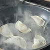 ひと手間で絶品【カキ餃子】の工程2