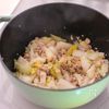 【白菜とひき肉の塩豆乳スープ】食材2つで大満足!白菜が主役♪の工程2