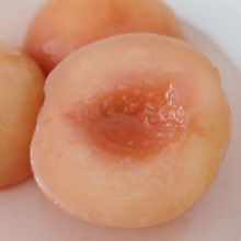 白桃のコンポート/材料4つで簡単！大人のシロップ漬け