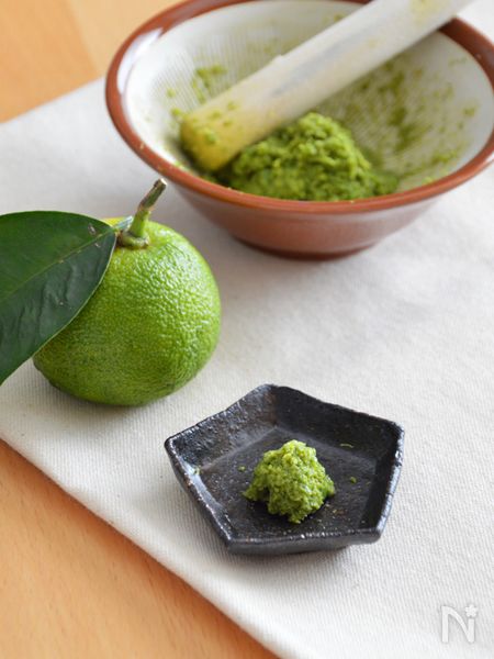 柚子の香りと唐辛子の辛味 メインからおつまみまで使える 柚子胡椒 活用レシピ15選 レシピサイト Nadia ナディア プロの料理家のおいしいレシピ