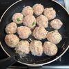 とろんとなめこが主役♡ふわふわ鶏ひき肉だんごのスープの工程3