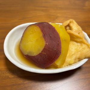 こむぎの作ってみた!投稿(あと一品♪油揚げとさつまいもの煮物)