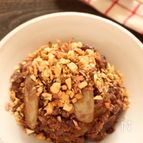 揚げごぼうと小豆のみそ煮ピーナッツがけ