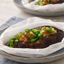レンジで簡単！豚こま味噌バターのとろとろなすドッグ