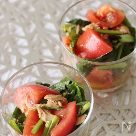 困った時にもう1品 小松菜 トマト ツナのサラダ By 西村三千美 レシピサイト Nadia ナディア プロの料理家のおいしいレシピ