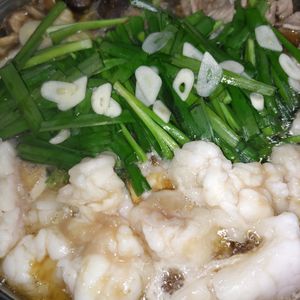 ☆ゆずたろう☆の作ってみた!投稿(【豚バラキャベツのもつ鍋風】焦がし醤油香る♬鍋の〆は辛麺風♡)