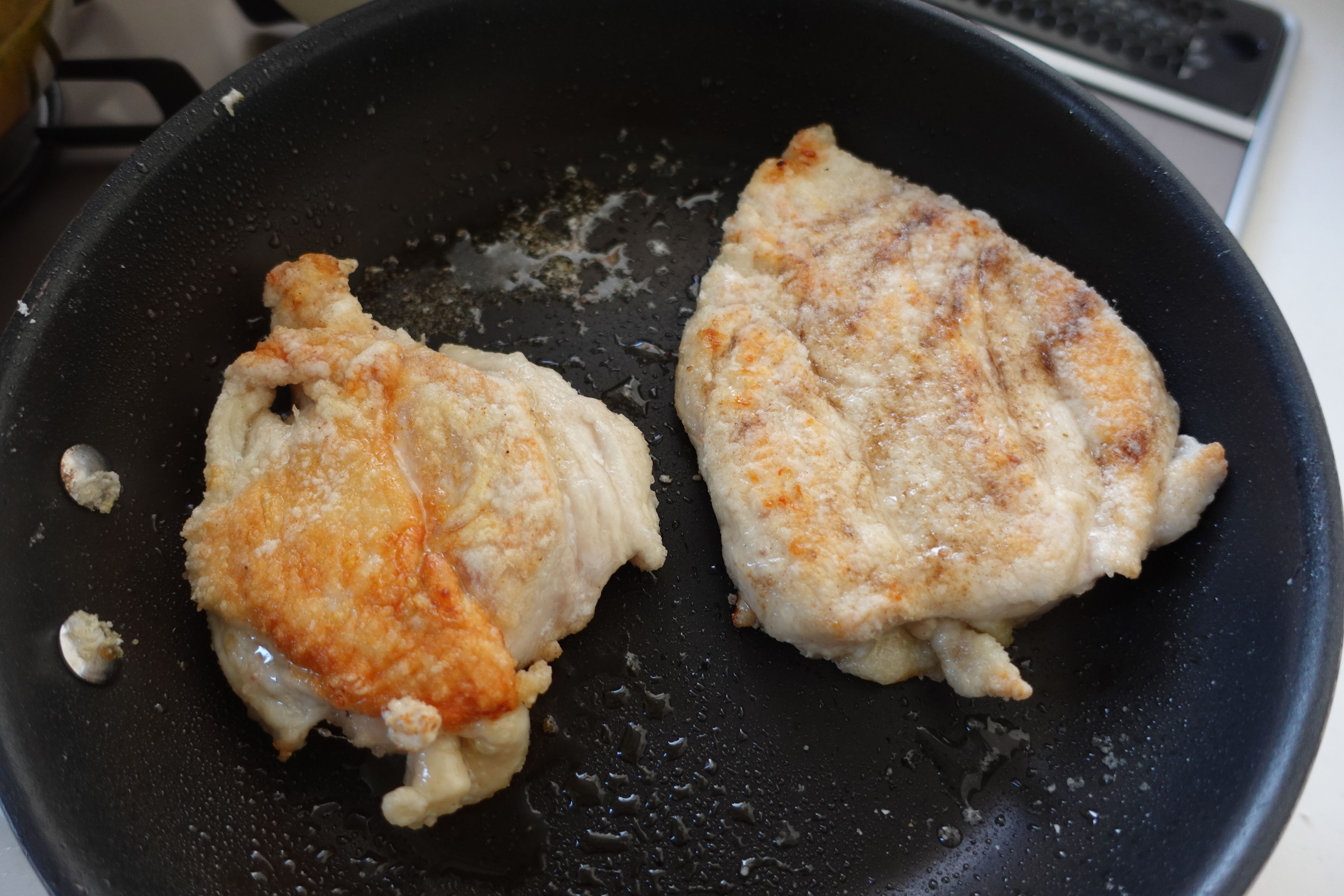 ワンパン15分【鶏むね肉のやみつきチキンステーキ】 | レシピサイトNadia