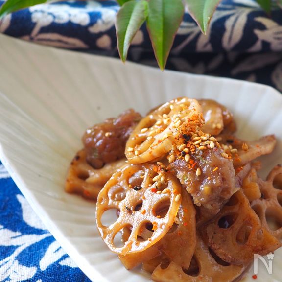 肉団子でボリュームUPれんこんのきんぴら【調味料大さじ1】