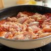 【チキンとまとチーズ】トマトをつぶすだけでソースが完成🍅✨の工程3
