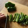 【ピーマンの肉詰めないそぼろ】電子レンジで簡単常備菜♪の工程1