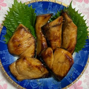 チョビの助の作ってみた!投稿(【甘酒でうま味がアップ！ぶりの照り焼き】しっとりやわらか〜！)