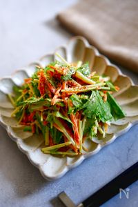 混ぜるだけ♪水菜とにんじんのカレーマヨサラダ