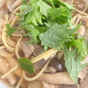 すみれの作ってみた!投稿(【豚肉ときのこの和風スープパスタ】パスタ好きの夫が絶賛！)
