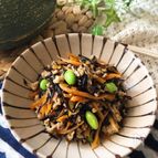 『フライパンで簡単和食♡』ひじきと鶏ひき肉の煮もの