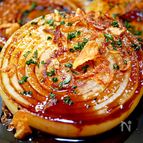 玉ねぎステーキも市販のソースで激ウマに！