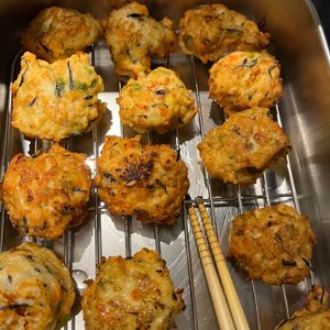 はるママの作ってみた!投稿(鶏ひき肉で【ふわっふわのさつま揚げ風】)
