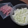 ふわふわたまごが美味しい【キャベツたっぷり中華スープ】の工程1