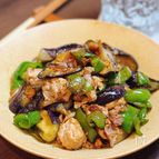 【豚肉と茄子の和風にんにく炒め】ご飯が止まらない♪