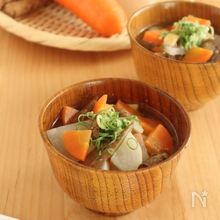 恵方巻きと一緒に食べたい！具だくさん味噌汁