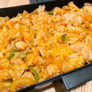 わいワインの作ってみた!投稿(我が家の定番♪がっつり飯♪絶品過ぎるチキンケチャップライス♪)