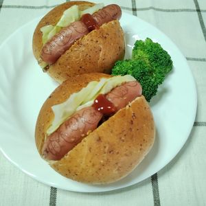 M＊Pの作ってみた!投稿(レンチンで！＊キャベツたっぷりホットドッグ＊)