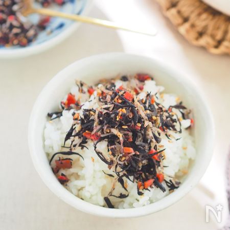 もう市販には戻れない カリカリ 梅とひじきの生ふりかけ By むっちん 横田睦美 レシピサイト Nadia ナディア プロの料理家のおいしいレシピ