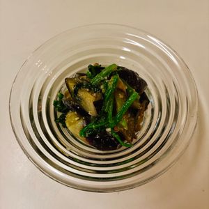 りんの作ってみた!投稿(ゆで茄子とほうれん草の😘🍆ヘルシーごま味噌和え♪)
